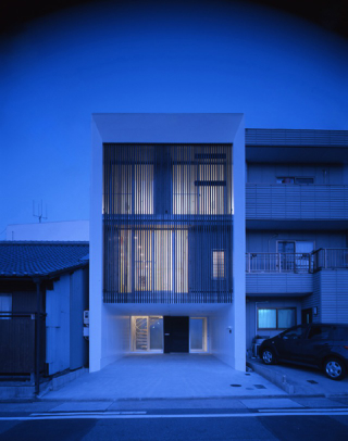 Illustration for article titled Cramped Or Not, I Want To Live in These Tiny Japanese Houses